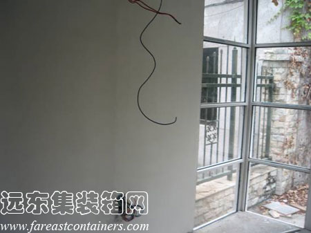 集裝箱式活動住宅線路安裝完成現(xiàn)場