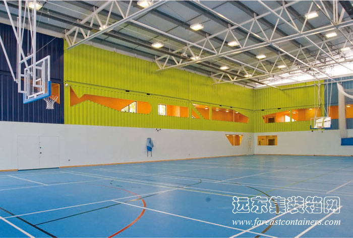 集裝箱建筑：Dunraven 集裝箱體育館的主場(chǎng)館