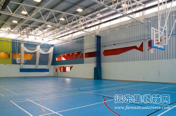 集裝箱建筑：Dunraven 集裝箱體育館的主場(chǎng)館